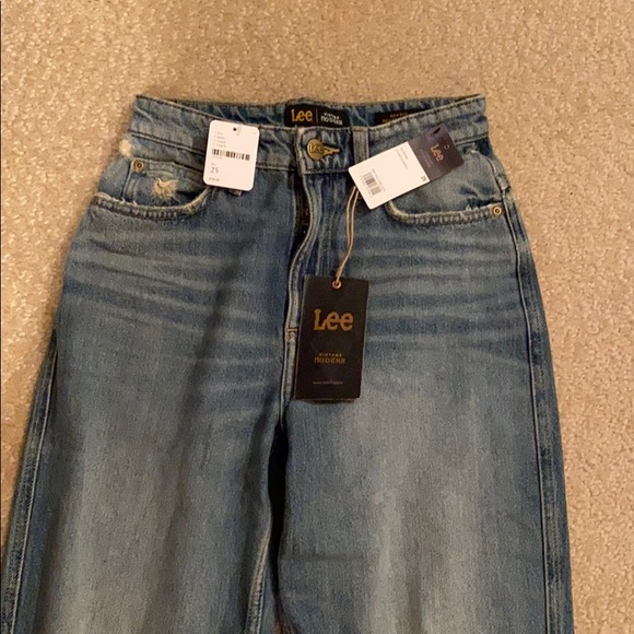 NWT Lee Vintage Modern Stovepipe Jeans Size 25 - Picture 3 of 12